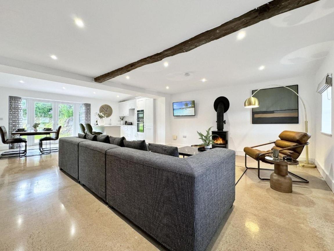 カーライル Fairfield Houseヴィラ エクステリア 写真